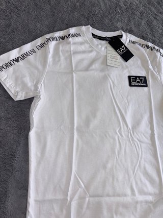 Camiseta Emporio Armani