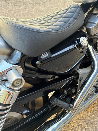 Harley Davidson 883 Centenario