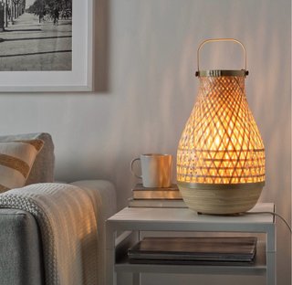 Lámpara de mesa IKEA MISTERHULT bambú