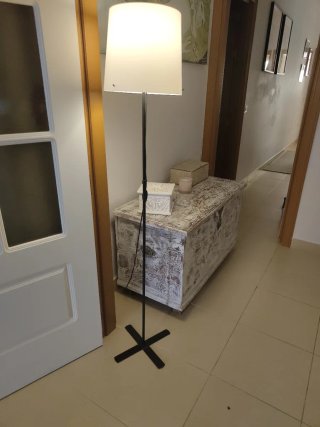Lámpara de pie Ikea