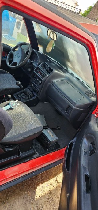 Suzuki Vitara 2000