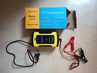 Bateria Ultracell 12V 98Ah, Controlador y Cargador