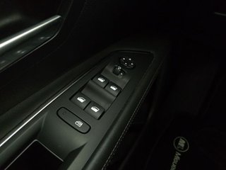 Peugeot 3008 Hybrid 225 e-EAT8 Allure