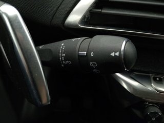 Peugeot 3008 Hybrid 225 e-EAT8 Allure