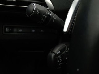 Peugeot 3008 Hybrid 225 e-EAT8 Allure