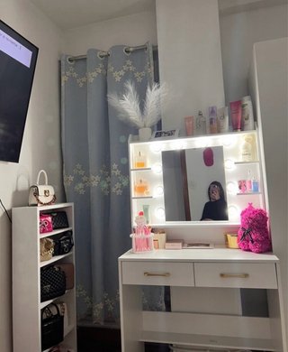 Toeletta per trucco con luci LED
