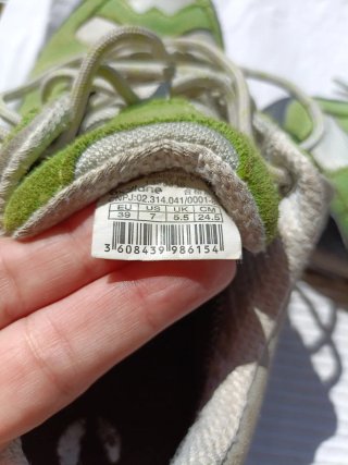 Bambas montaña Decathlon verdes