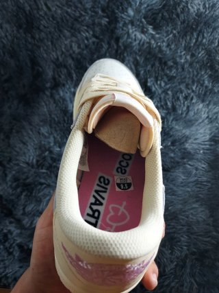 Jordan 1 Travis Scott Beige/Rosa