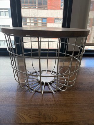 Mesa Sklum madera y metal