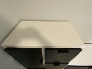 Muebles dormitorio IKEA. Los dos 45€. Uno solo 25€