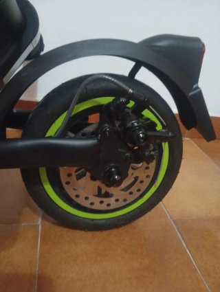 Monopatín Eléctrico Cecotec Bongo D30