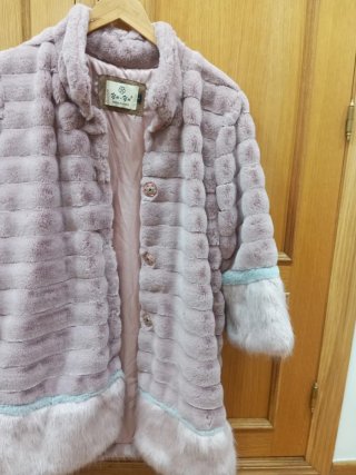 Abrigo de pelo rosa Yu-Yu talla única