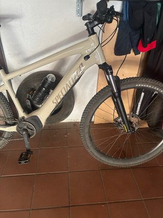 Bicicleta specialized turbo tero 3.0