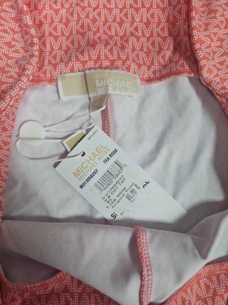 Mallas Michael Kors Rosadas. Tallan grandes