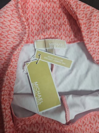 Mallas Michael Kors Rosadas. Tallan grandes