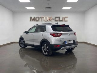 KIA Stonic 2023 HYBRID