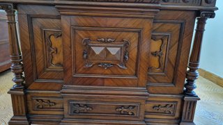 Cama antigua madera noble