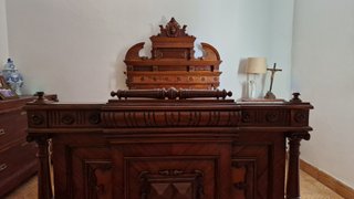 Cama antigua madera noble