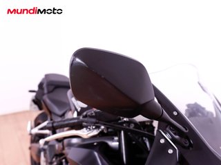HONDA CBR 650 R