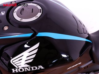 HONDA CBR 650 R
