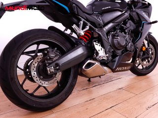 HONDA CBR 650 R