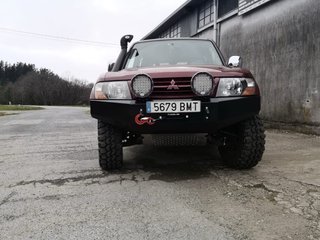 Mitsubishi Montero 2001