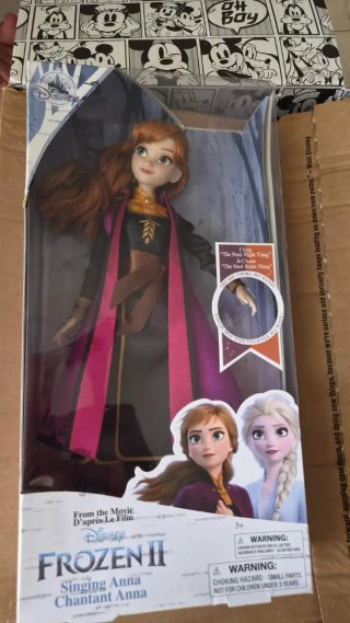 Muñeca Anna Cantarina Frozen 2 Disney