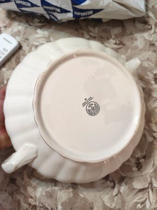 Sopera Cartuja de Sevilla con tapa