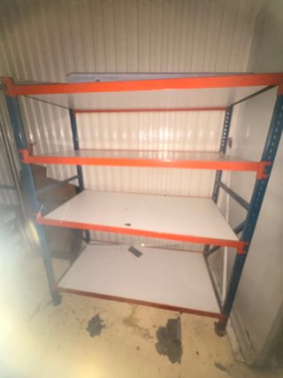 Estantería de carga metálica