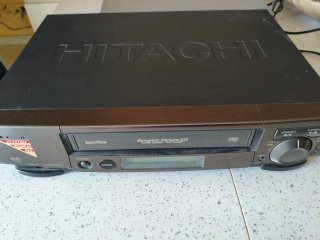 Lettore DVD Kodak + Videoregistratore Hitachi