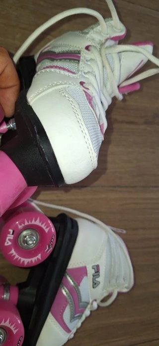 Patines Fila 4 Ruedas + Protecciones