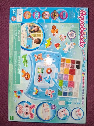 Aquabeads Beginners Craft Studio 35087