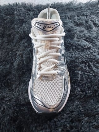 ASICS Kayano 14 Plata/Blanco