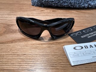 Gafas de sol Oakley negras