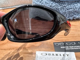 Gafas de sol Oakley negras