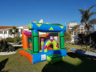 Alquiler Castillo hinchable y acuaticos
