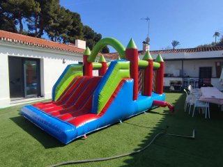 Alquiler Castillo hinchable y acuaticos