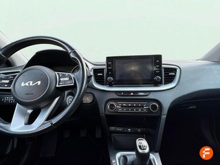 Kia Ceed 1.6 MHEV iMT 100kW (136CV) Concept