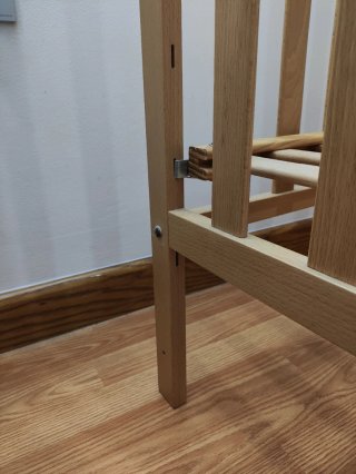 Cuna de madera