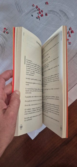 Libro "Totò - Parli come badi" Ed. La Stampa 2004