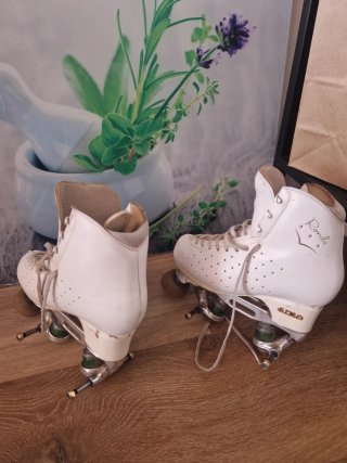 Patines Artísticos Mistral Rondo Blancos 240