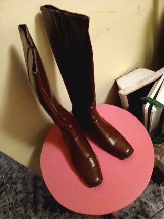 Botas altas marrones talla 39. 641398860.