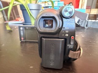 Sony Handycam DCR-DVD106 Carl Zeiss 40x Zoom