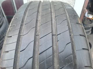 235 50 R19 103V Goodyear - 1 neumático +95%