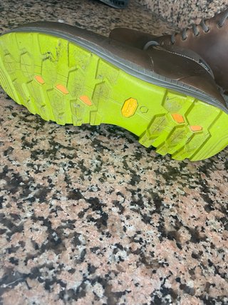 Botas Montura Marrones y Verdes Goretex de piel