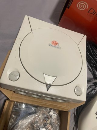 Sega Dreamcast + 4 Juegos + Extras