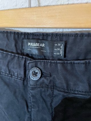 Pantalón Chino Negro Hombre Pull&Bear Talla M