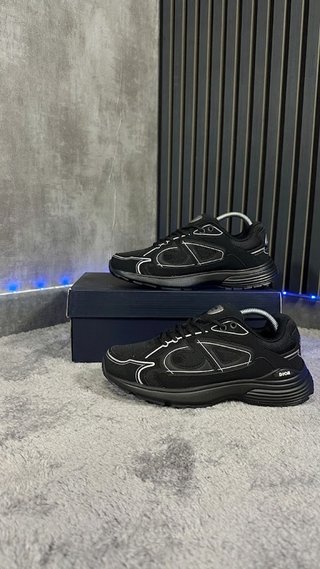 Dior B30 Sneaker Negra Edición Exclusiva