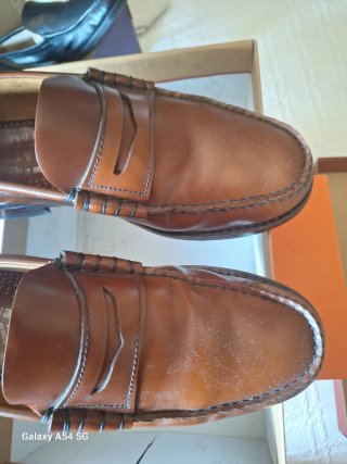 Zapatos de piel marrones