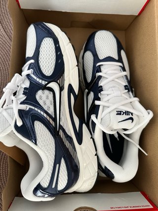 Zapatillas Nike RNR V5 Talla 42.5 Nuevas
